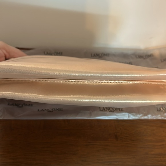 Lancôme Paris Makeup Bag - Picture 6 of 10